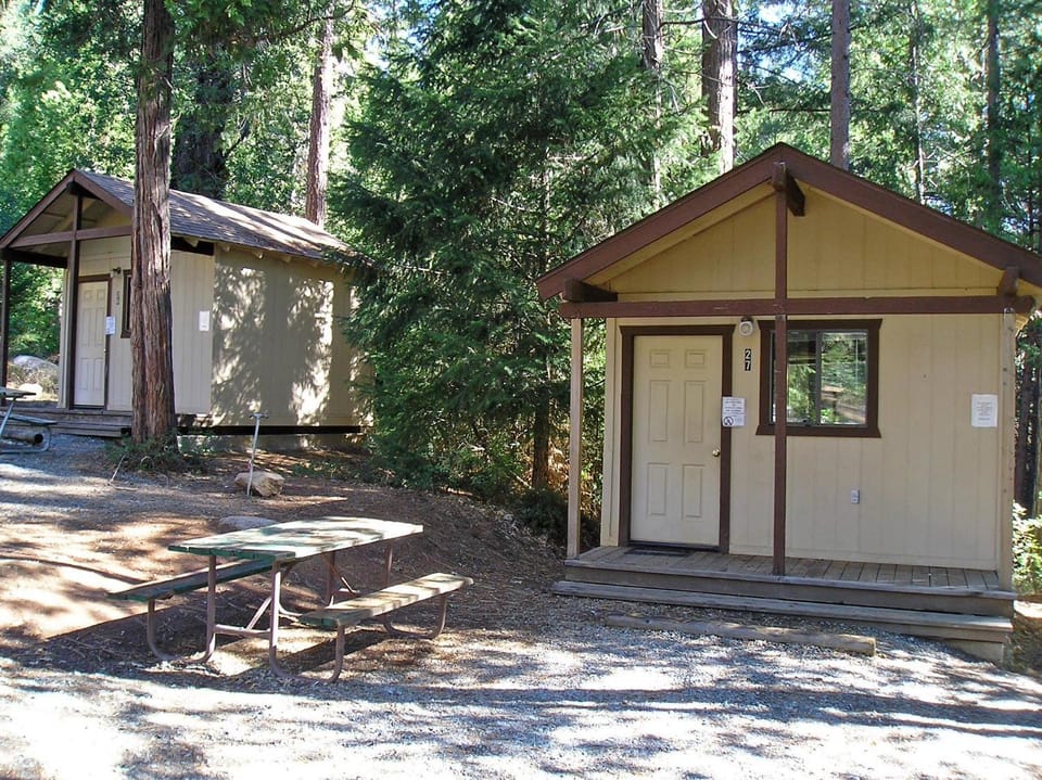 Yosemite Lakes Bunkhouses Campground/ 
RV Resort in Tuolumne County