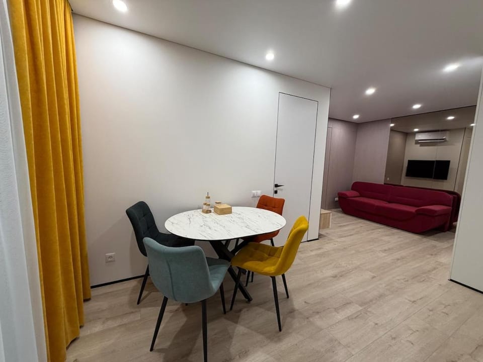 Flat with terrace in Chișinău Apartment in Chișinău
