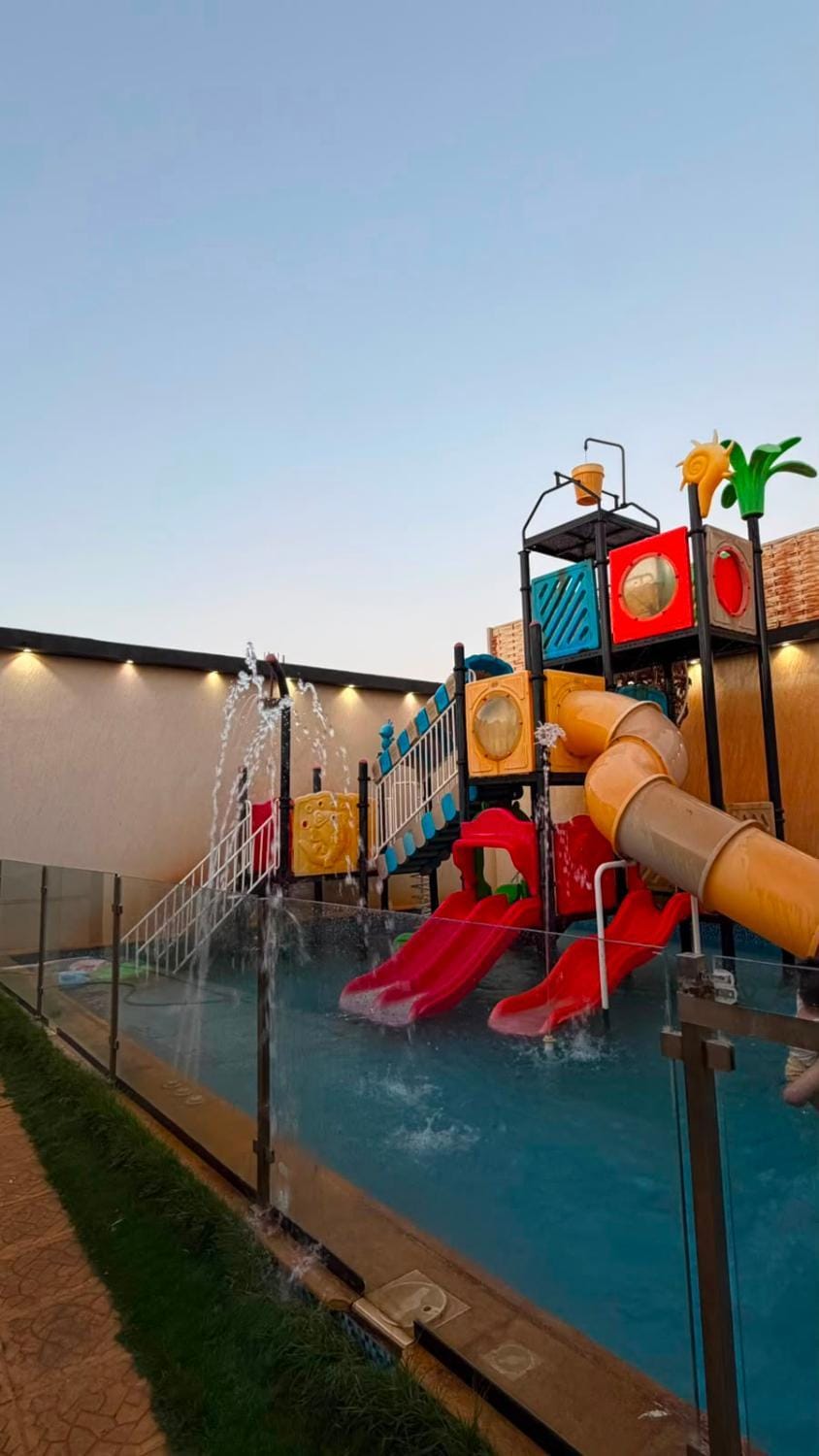 كوخ الريف - الالعاب المائية Campground/ 
RV Resort in Riyadh