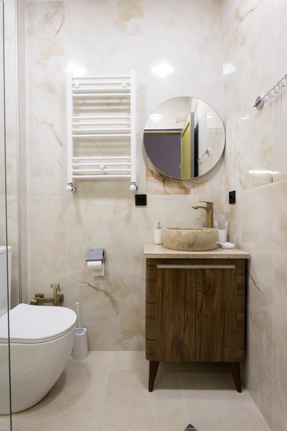 Comfort Room with Private Bathroom & Shared Kitchen Vacation rental in Tbilisi, Georgia