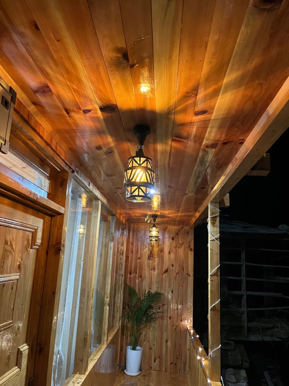 Poonira Heights Cottage House in Himachal Pradesh