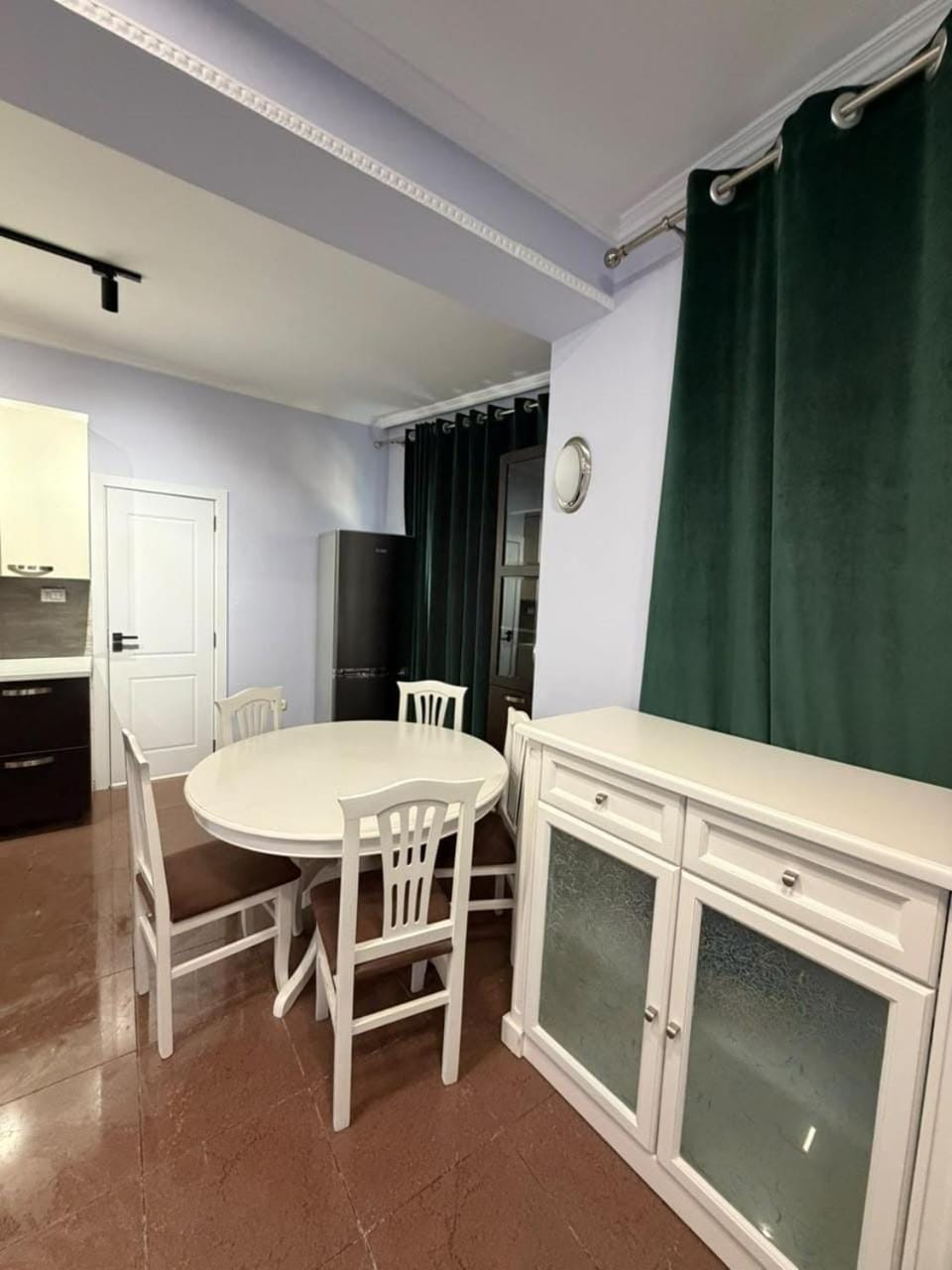 The SunSet Apartment New Bazaar Balcony Free Parking Apartment in Tirana