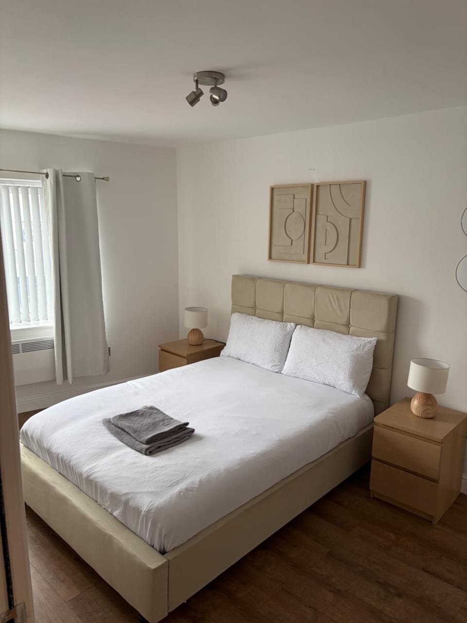 Liscard crescent apartment Apartment in Wallasey