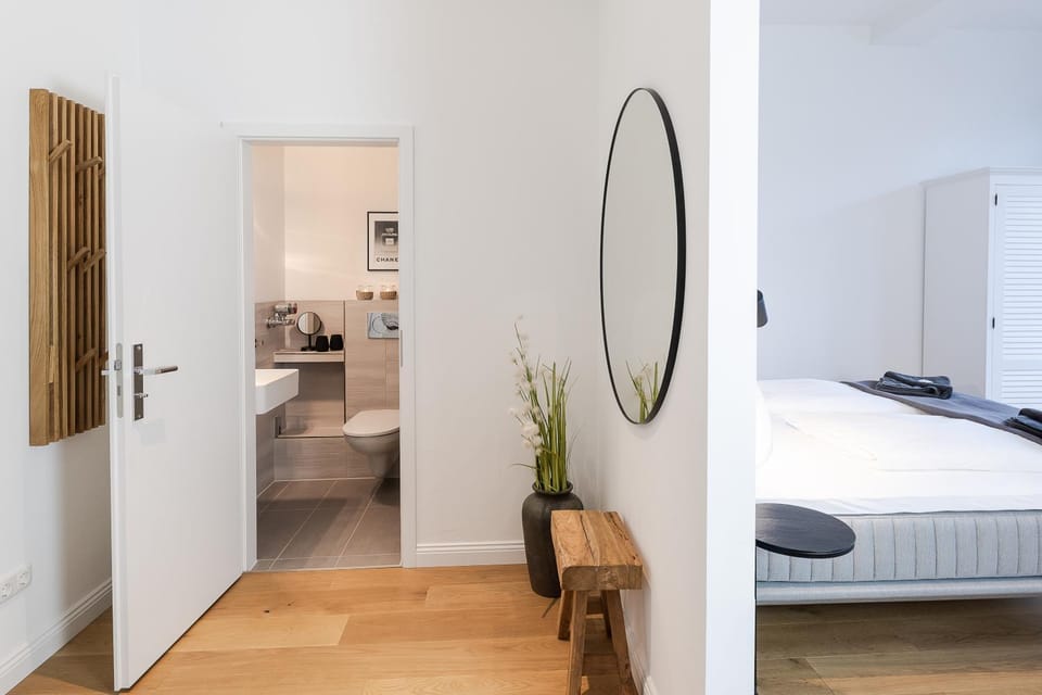 Bathroom, Photo of the whole room