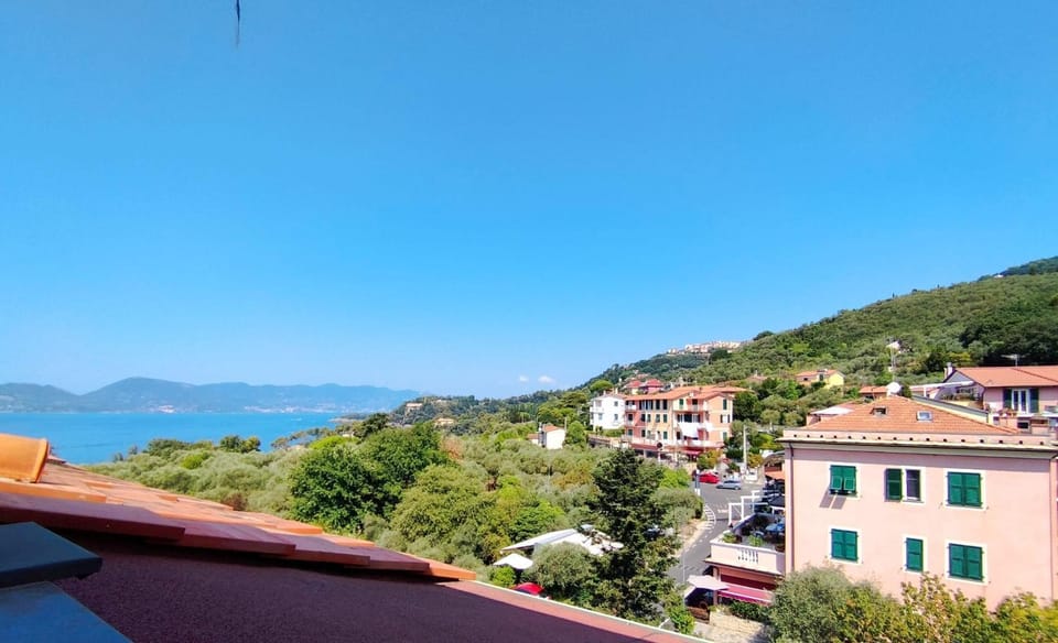 Mansarda Miranda Apartment in Tellaro