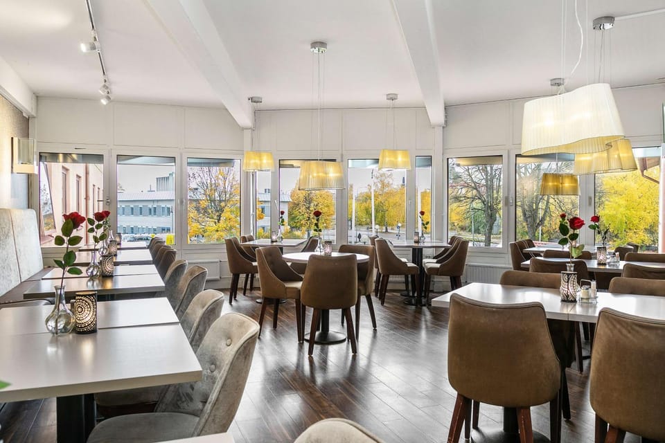 Restaurant/places to eat