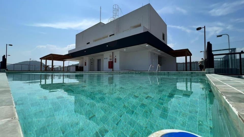 Guarujá Piscina Ar Condicionado Perto da Praia Apartment in State of São Paulo