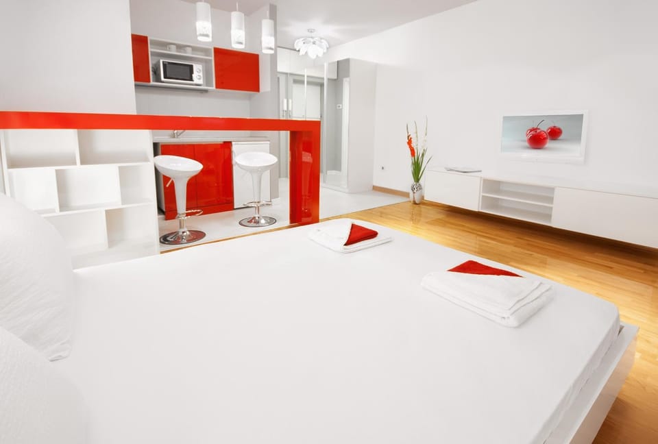 TV and multimedia, Photo of the whole room