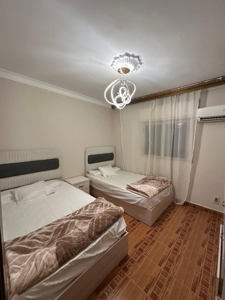 شقه بنظام فندقى و فيو رائع بكورنيش المعادي Apartment in Cairo Governorate