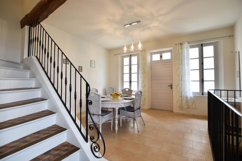 L'Oustau - ruelle bucolique House in Arles