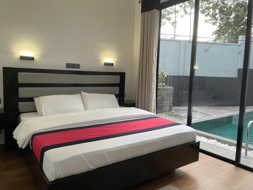 Vera Lanka Luxury Pool Villa Villa in Hikkaduwa
