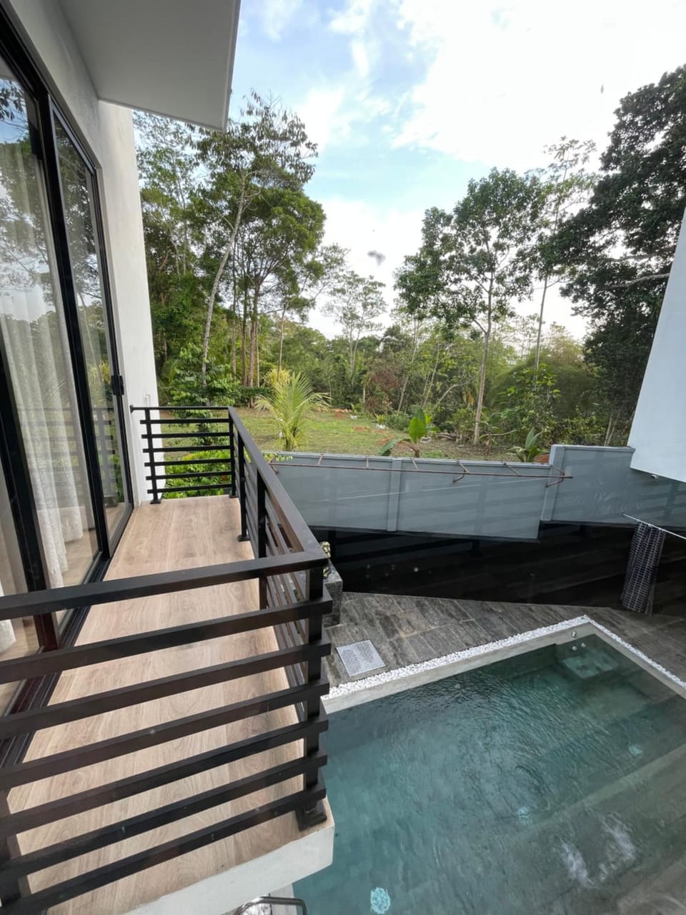 Vera Lanka Luxury Pool Villa Villa in Hikkaduwa
