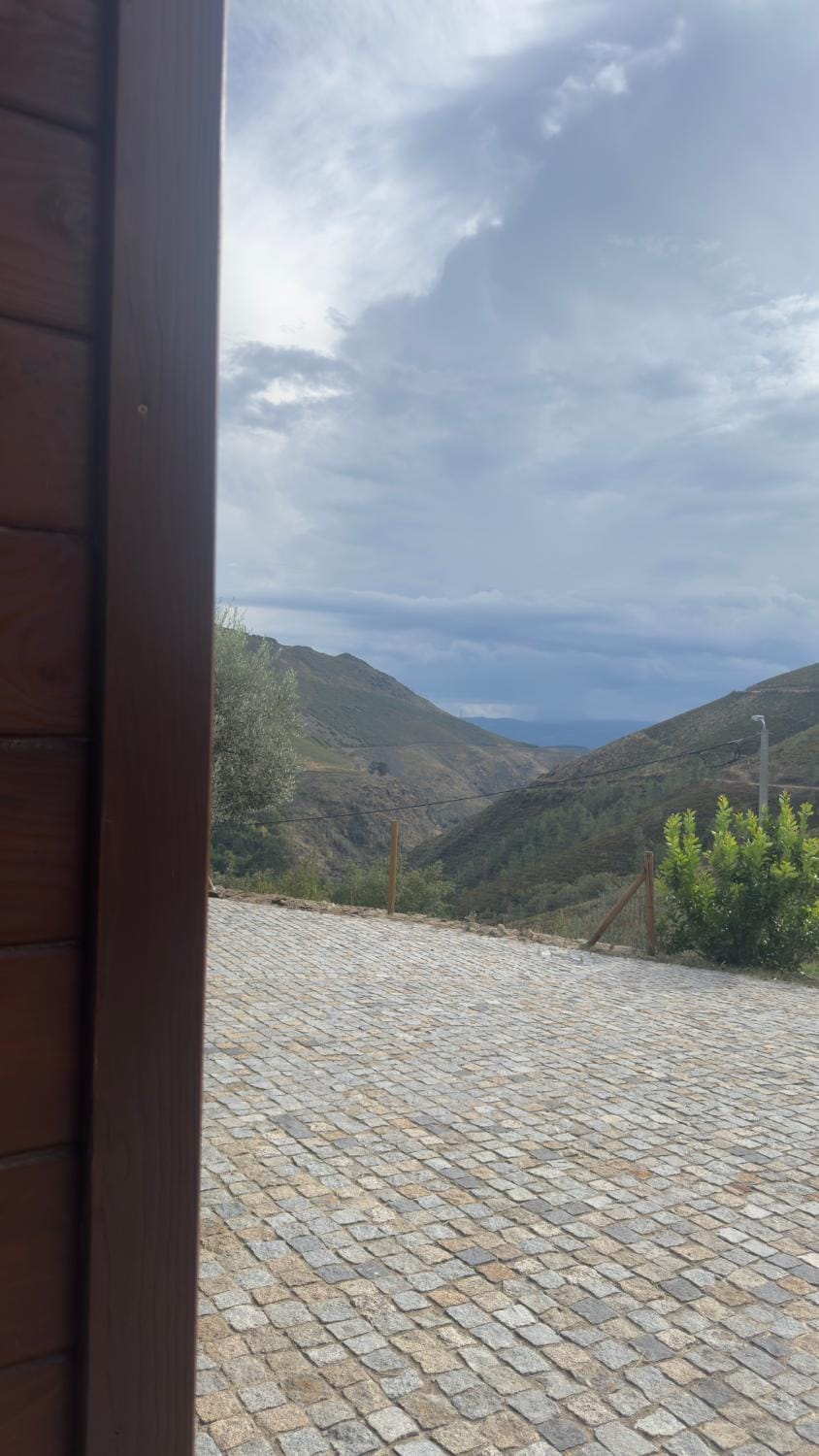 Nearby landmark, Day, Natural landscape, Mountain view