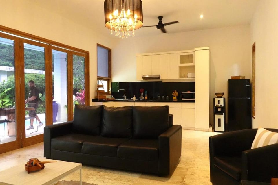 Villa Wallace 2BR Private Pool in Tropical Hills Villa in Batu Layar