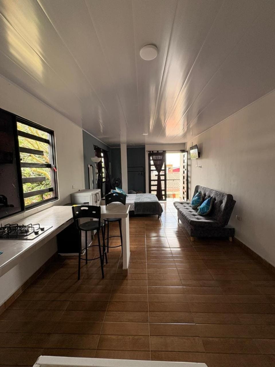 Floral Home Acacias - Laguna Vieja, Studio Loft Apartment in Acacias