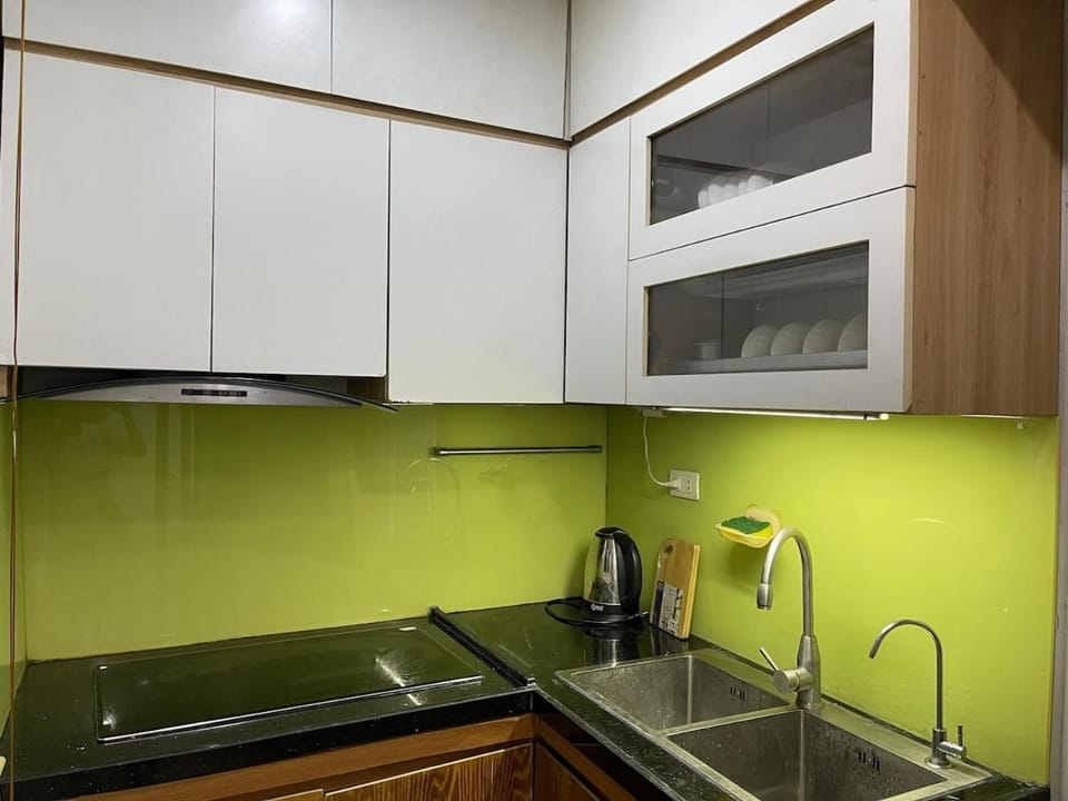 Bright 2BR Home, 5 min to Hoan Kiem Lake Apartment in Hanoi