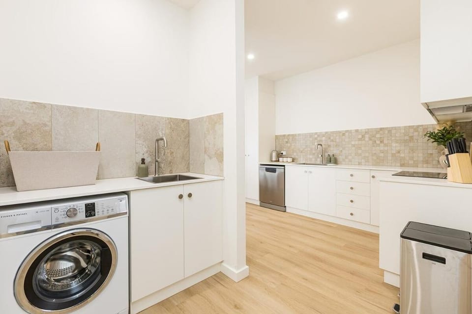 Sils Place on Bolard Lane Walk to Murray River Apartment in Mildura