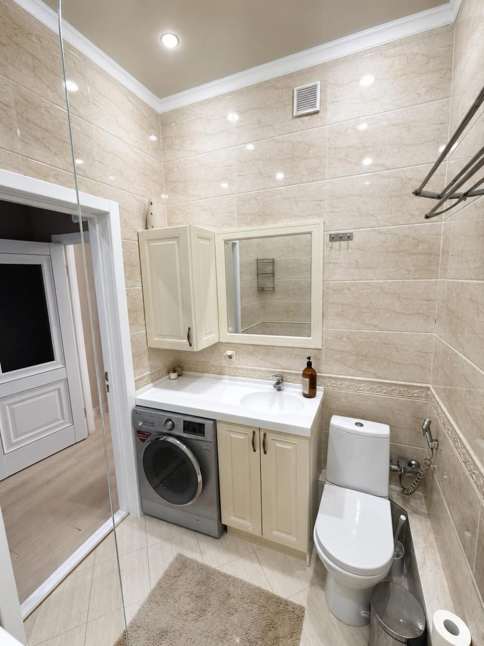 Стильная евродвушка в Астане Apartment in Kazakhstan