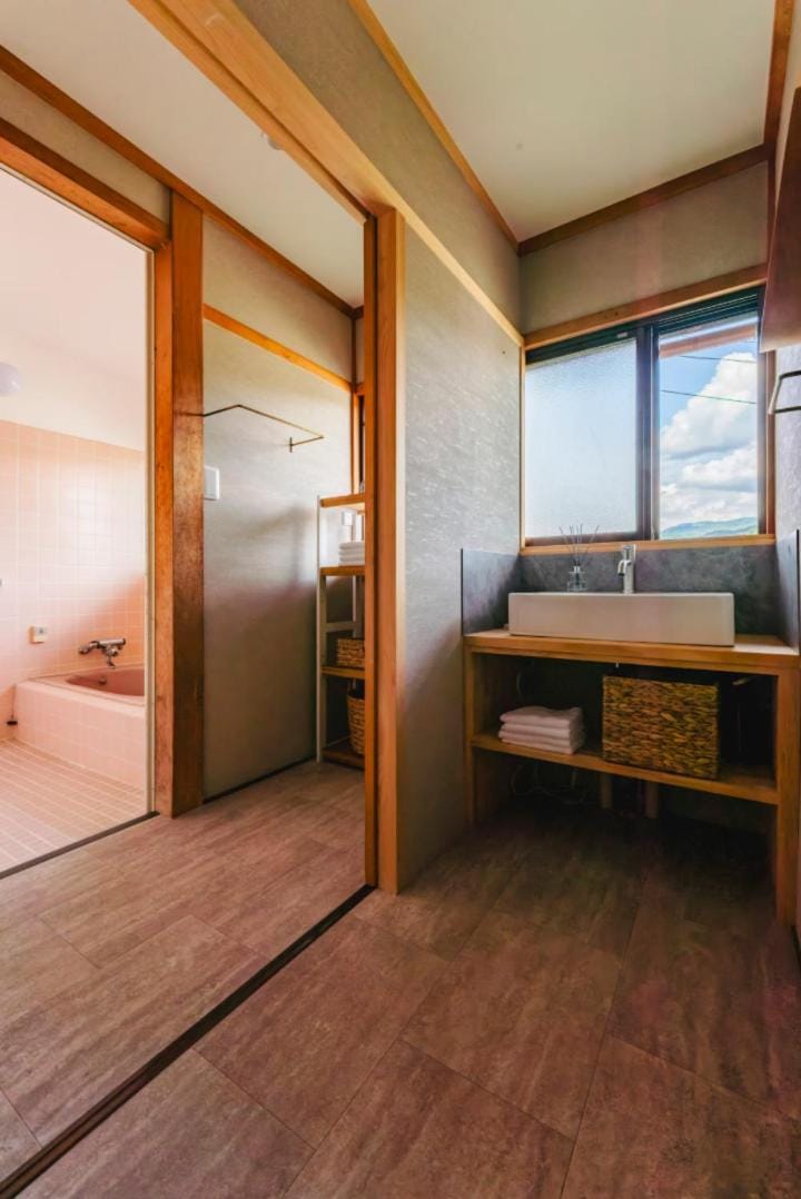 Bathroom, Bath