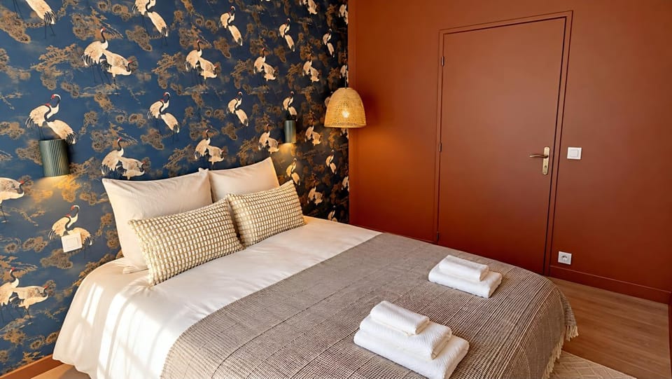 Appartement élégant rénové RER E à 3 min à pied proche Paris Disney Apartment in Île-de-France