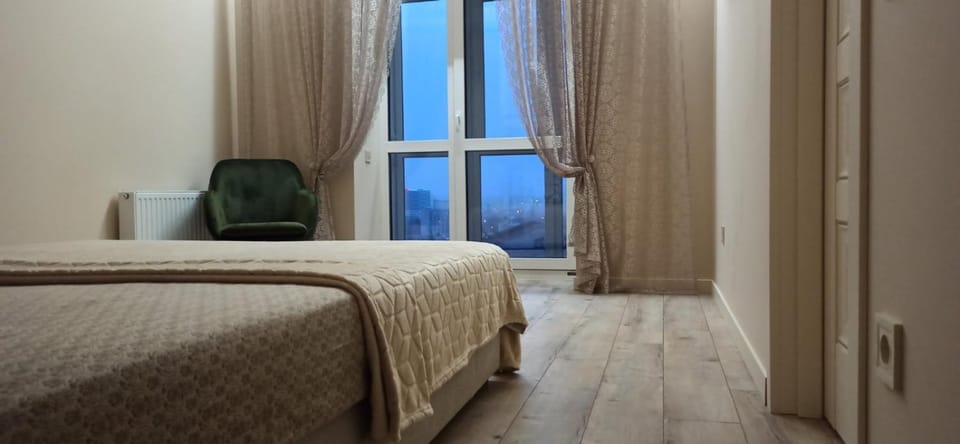 ЖК ТЕАТРАЛЬНИЙ - видові апартаменти в центрі міста Apartment in Ukraine