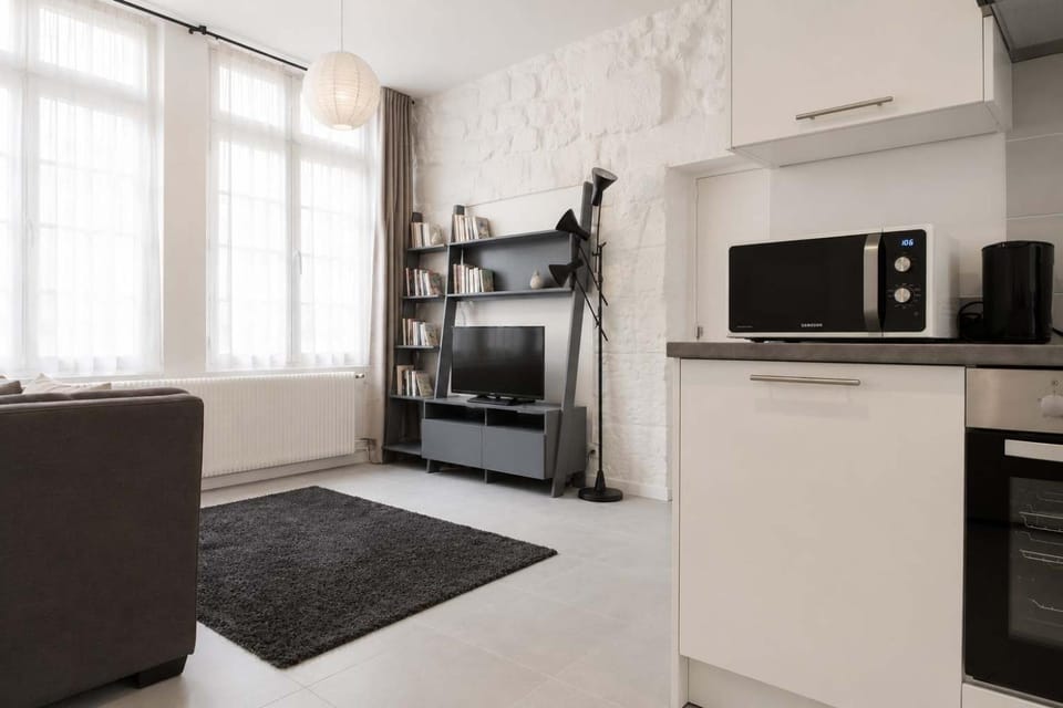 BnBNova - 2BR - Heart of St-Germain & Odeon Apartment in Paris