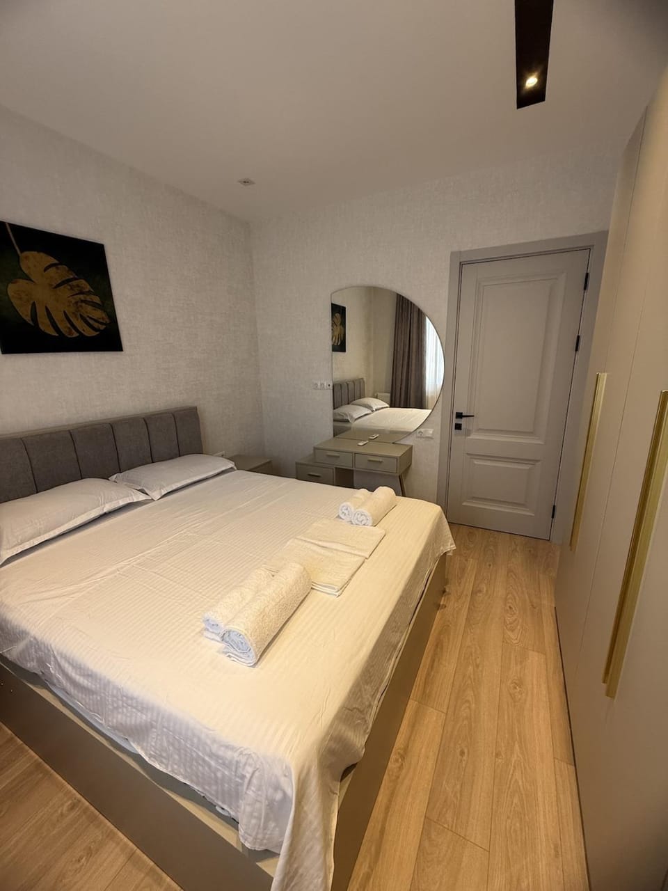 Bed, Photo of the whole room, Bedroom, towels, wardrobe