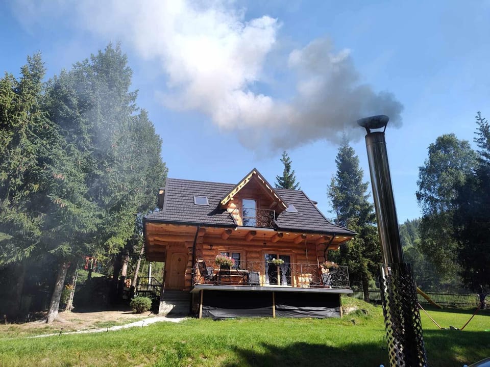 Chatka Pod Świerkami Villa in Poland