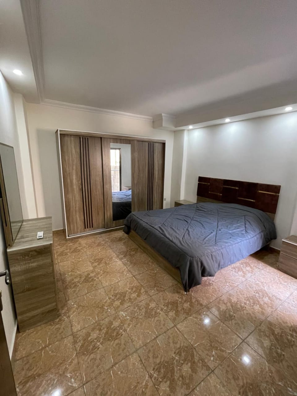 A very beautiful apartment in Jabal Al-Weibdeh Apartment in Africa