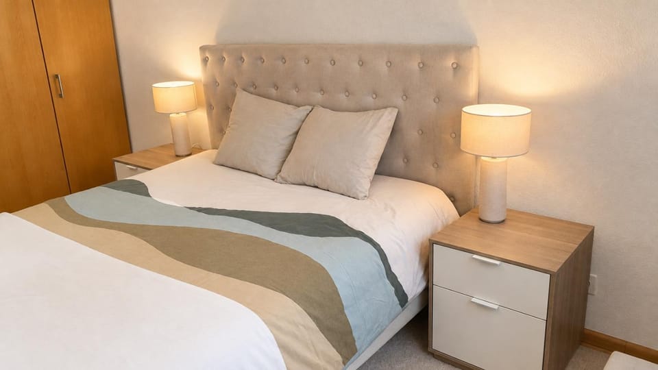 Bed, Bedroom, wardrobe