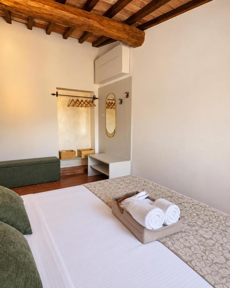 Bed, Bedroom, air conditioner