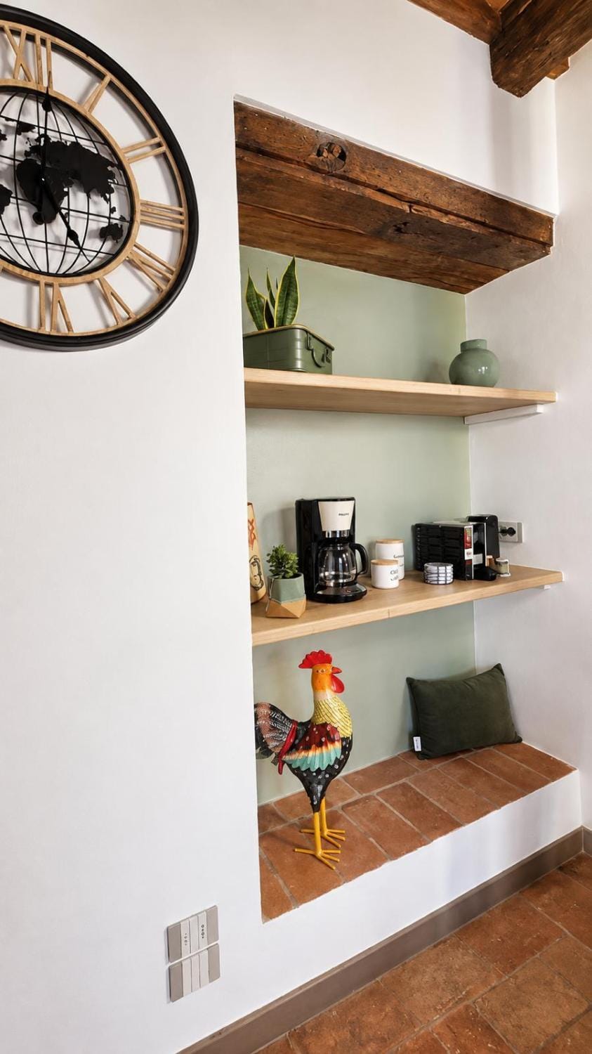 Coffee/tea facilities