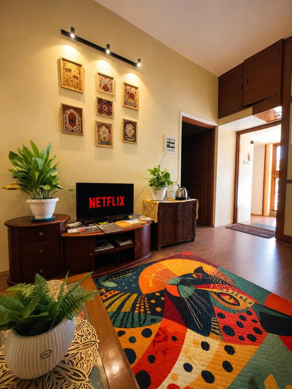 The Mysterious Heaven Banaras Stay Apartment in Varanasi
