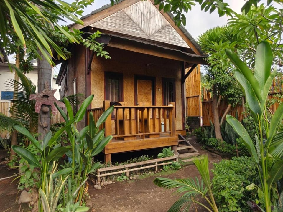 Property building, Garden