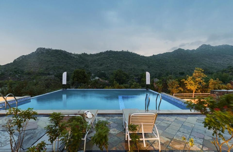 Brij Bagh Private 5BHK with Floating Bed&Hill View Villa in Rajasthan