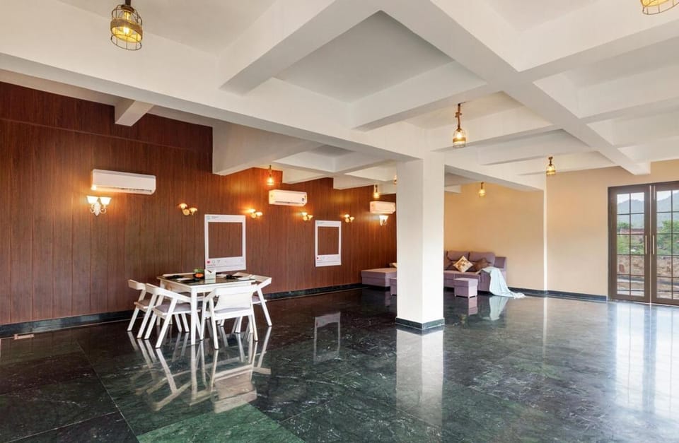 Brij Bagh Private 5BHK with Floating Bed&Hill View Villa in Rajasthan