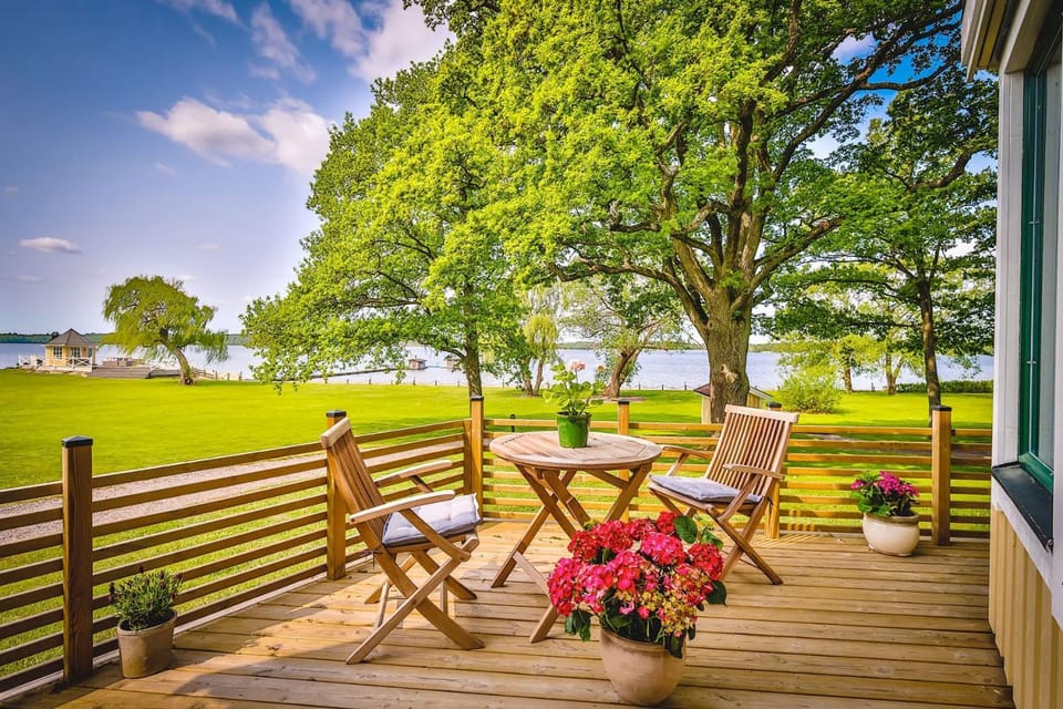 Patio, Garden view
