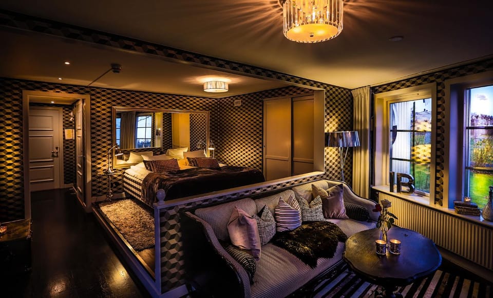 Bed, Photo of the whole room