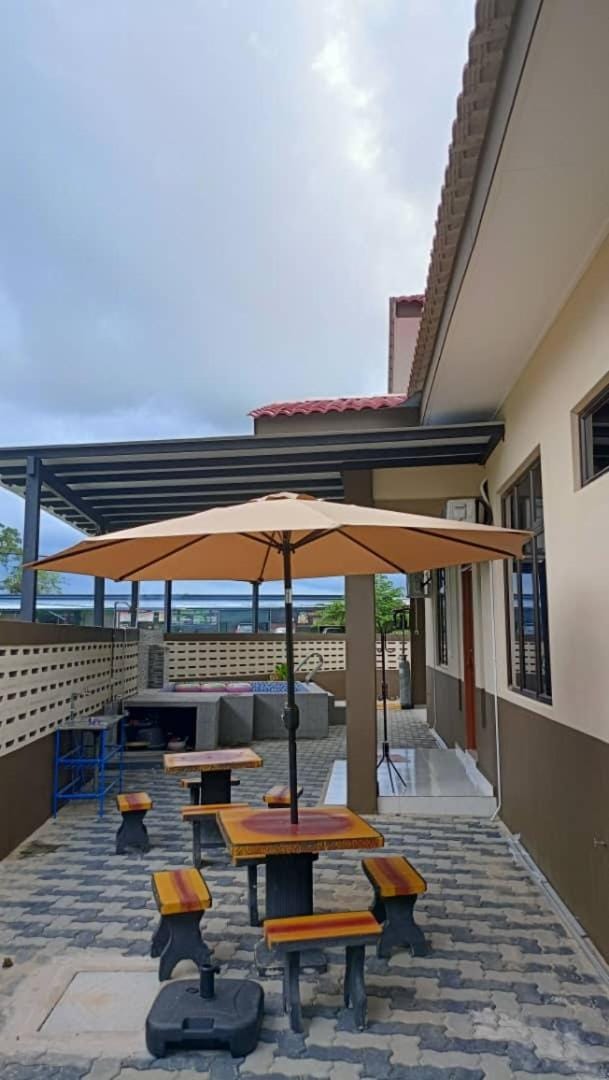 Tengku mohani homestay private pool House in Malaysia