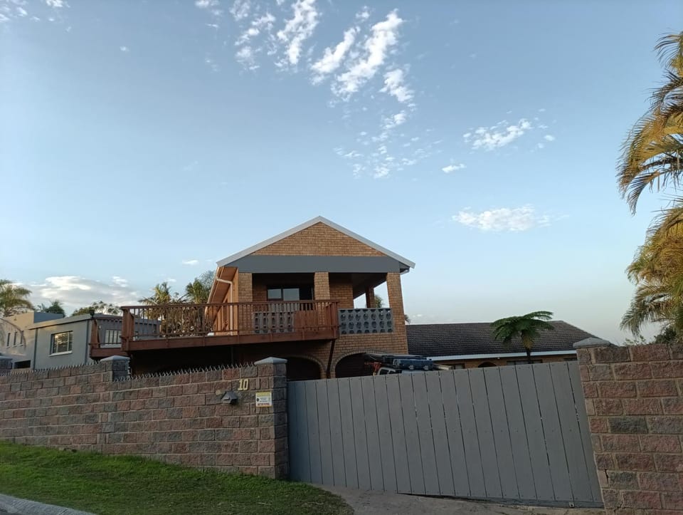 Property building, Balcony/Terrace