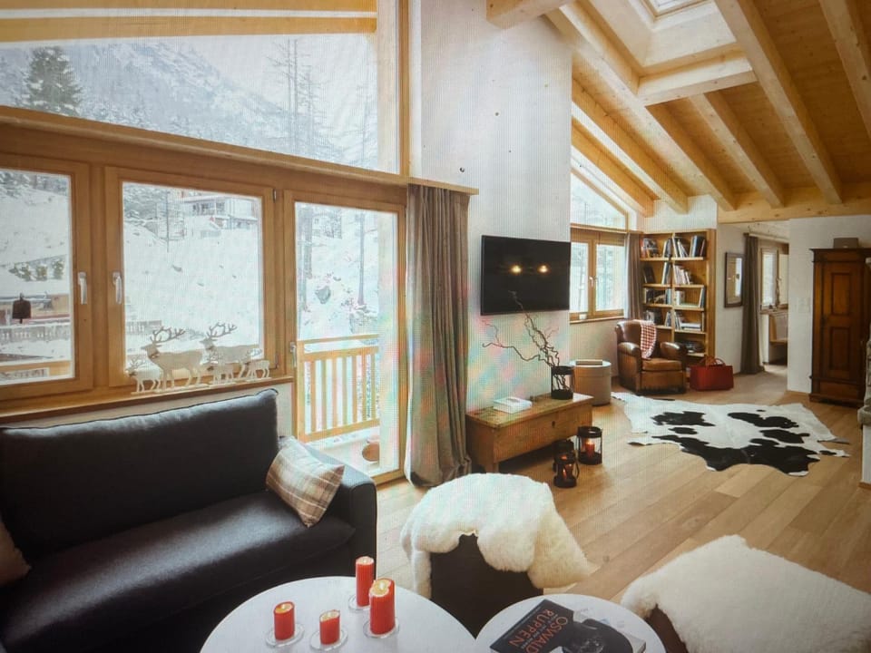 Mountain Whisper Apartment in Saint Moritz
