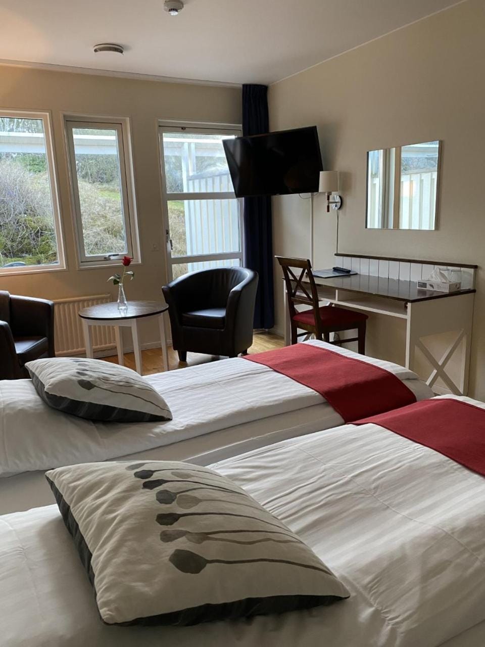 Bed, TV and multimedia, Photo of the whole room, Seating area