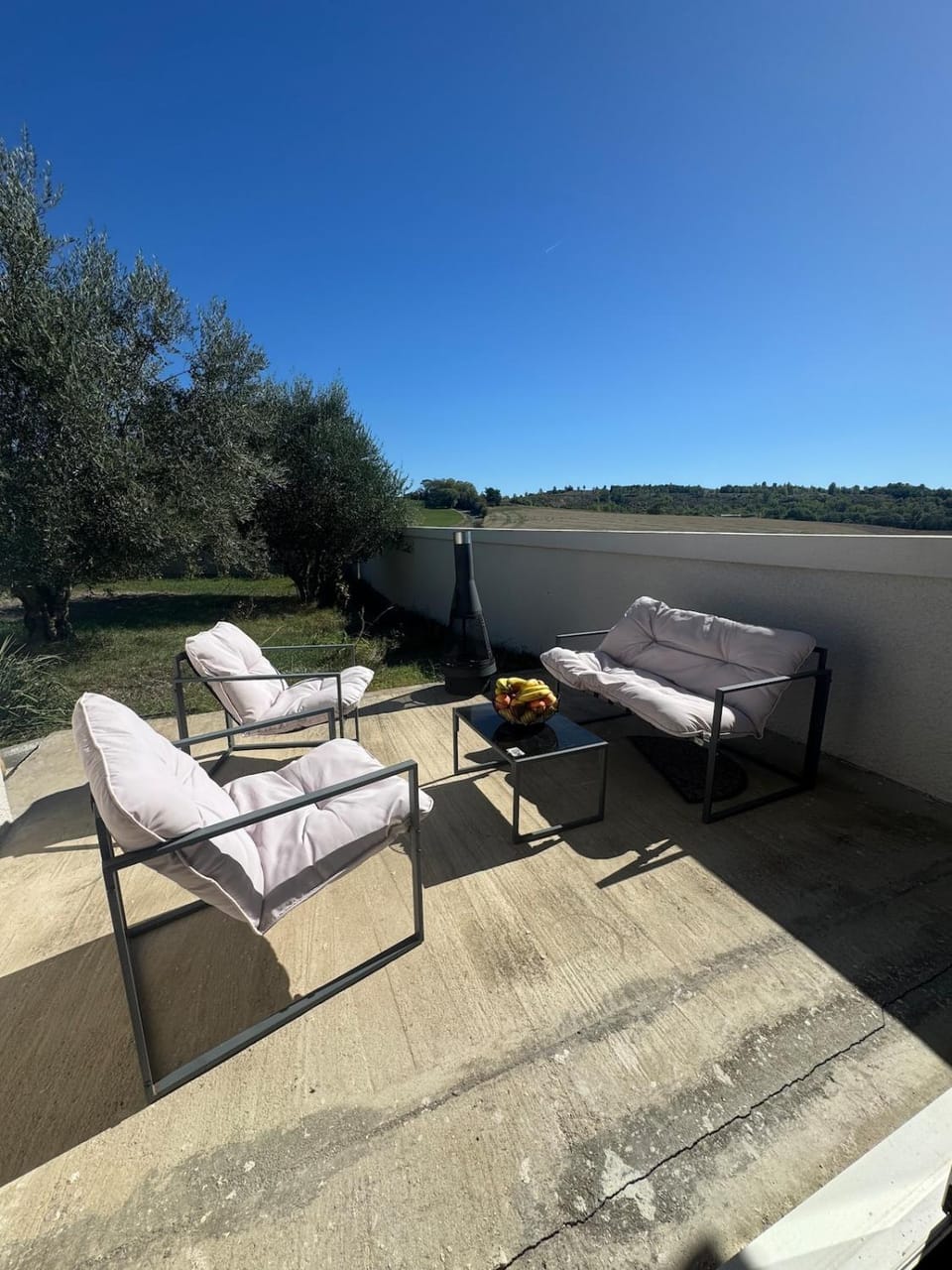 Appartement privé au calme avec terrasse et parking Apartment in Occitanie