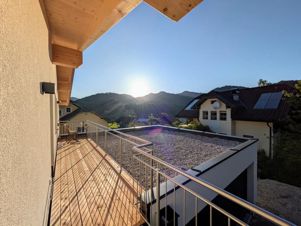 Natural landscape, View (from property/room), Balcony/Terrace, Mountain view, Sunset