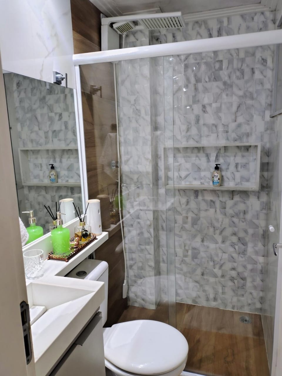 Apt Próx Jd Norte Shopping, 2 e 10 BatPM, Rodoviária! Apartment in Juiz de Fora