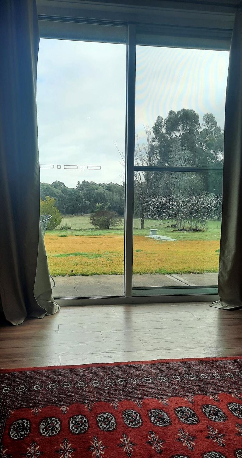Tranquil Country Haven Apartment in Dubbo