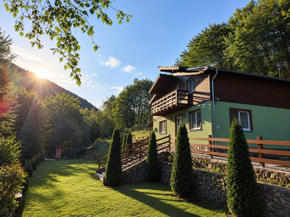 Cabana Strungari House in Romania