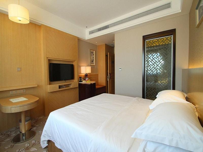 Vienna Hotel Waigaoqiao Hotel in Shanghai