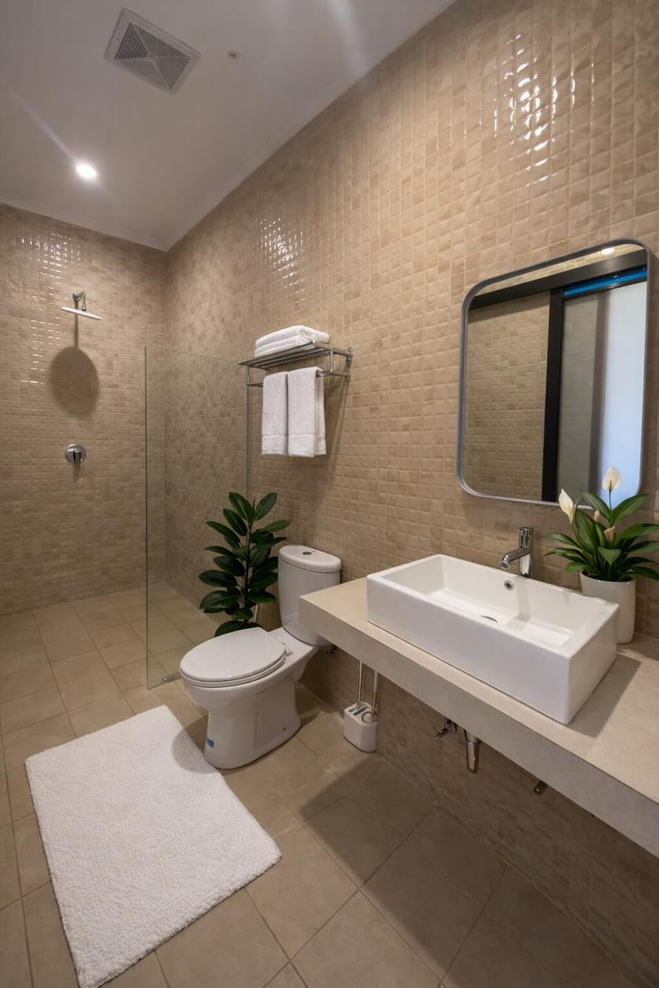 Shower, Toilet, Bathroom