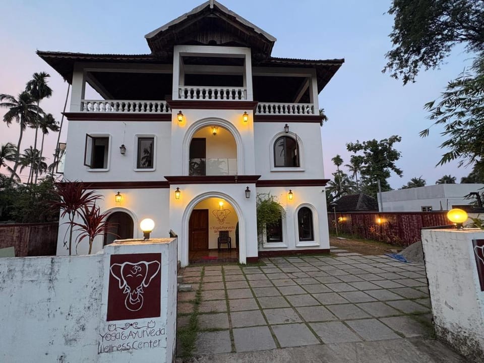 Veda5 Ayurveda Heritage Retreat Hotel in Vypin